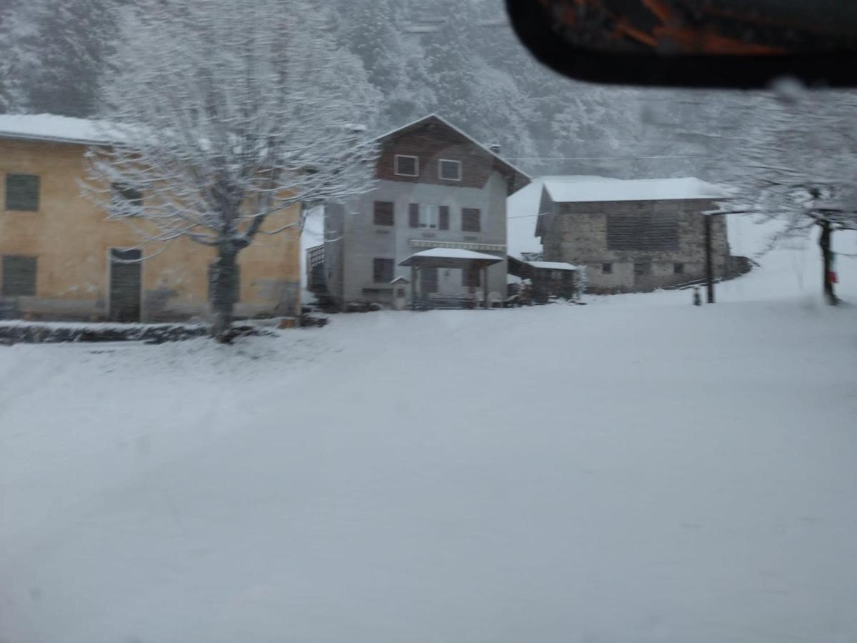 B&B Pra' Dei Cervi Telve Εξωτερικό φωτογραφία
